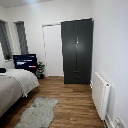 Leisure Studio Flat In Golders Green London Eksteriør billede