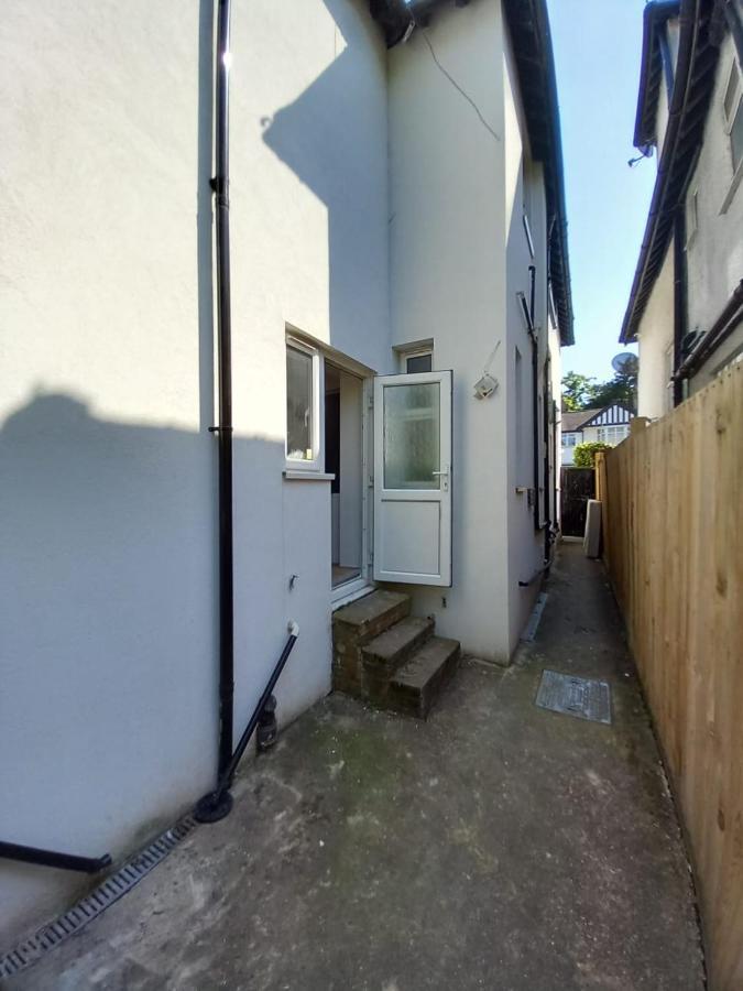 Leisure Studio Flat In Golders Green London Eksteriør billede